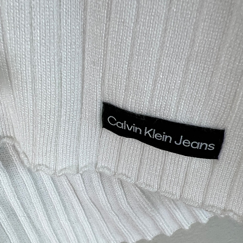 Calvin Klein Women's Ivory Ribbed Blouse - Picture 4 of 6
